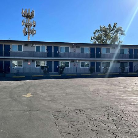 Motel 6 Las Vegas Nv Downtown Fremont St מראה חיצוני תמונה