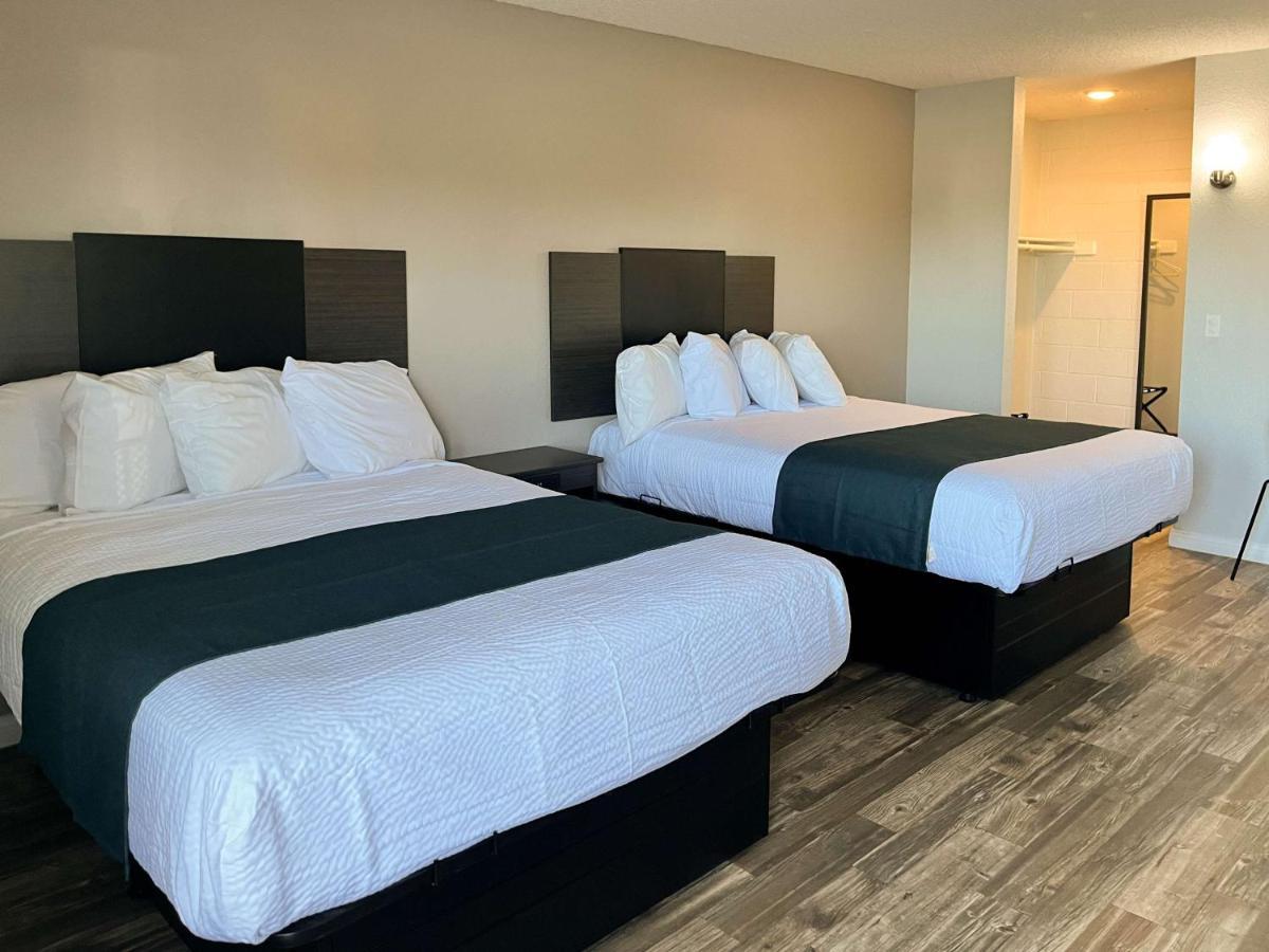 Motel 6 Las Vegas Nv Downtown Fremont St מראה חיצוני תמונה